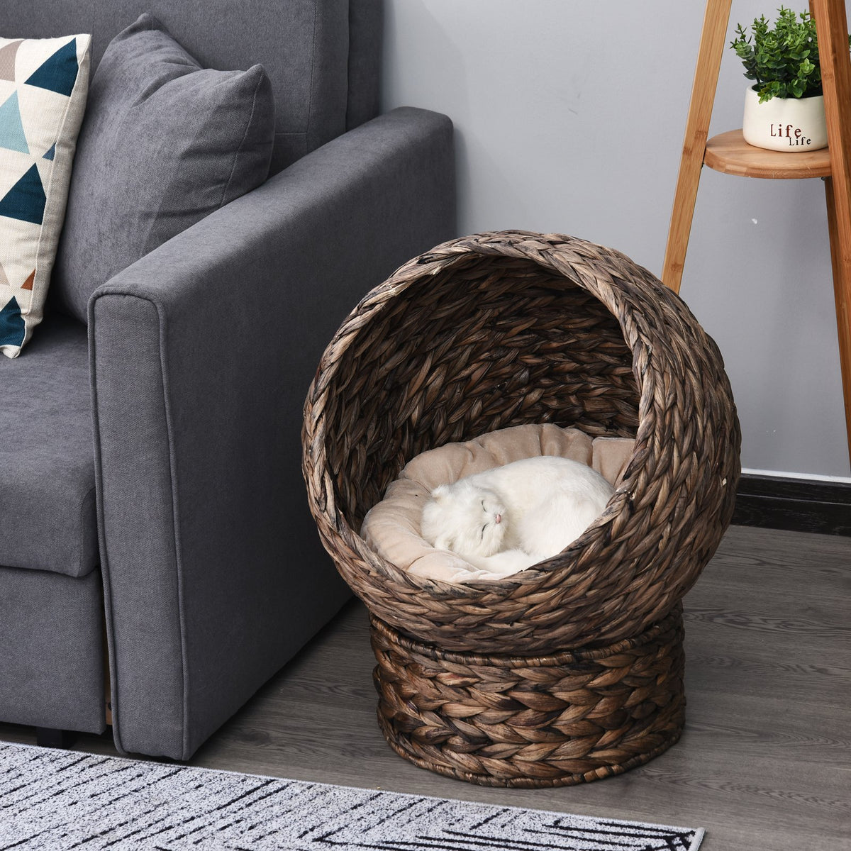 Woven Water Hyacinth Hooded Cat Bed (view 8)
