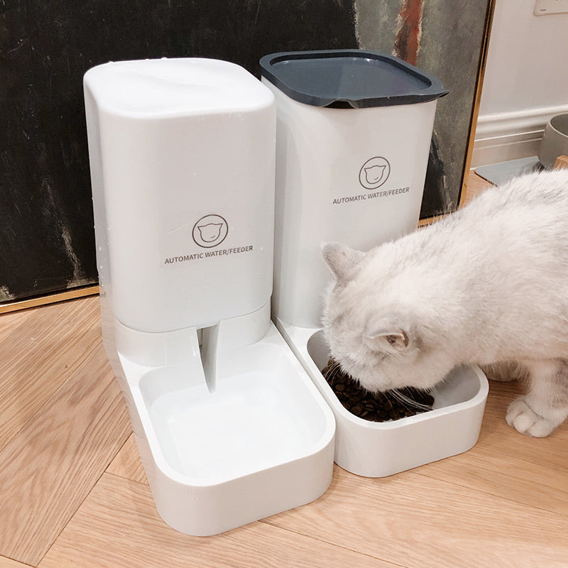 Large-Capacity Gravity Food & Water Station