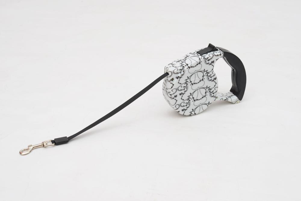 Patterned Retractable Dog Leash